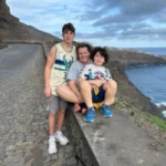 Luz y niños en un acantilado durante su viaje a Cabo Verde